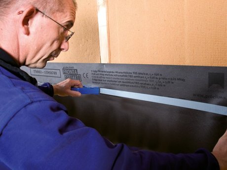 2. Application du ruban adhésif double face