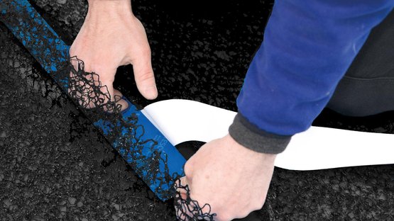 10. Collage des joints aux extrémités