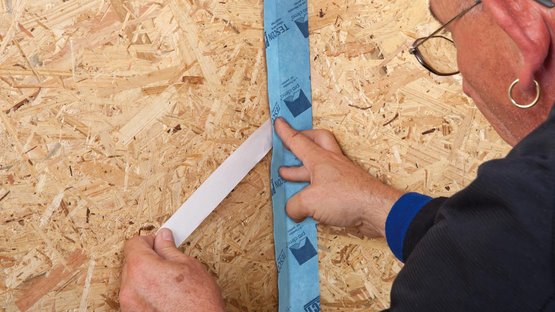 6. Coller les angles de murs