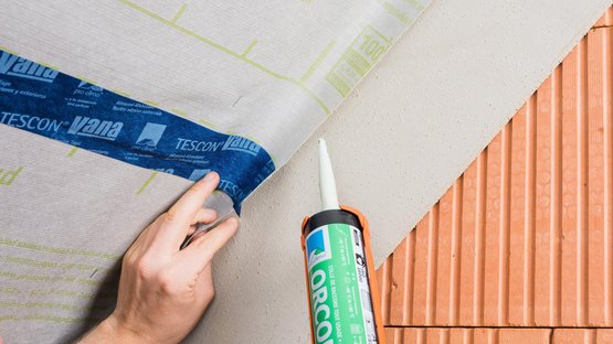 7. Raccord à des supports rugueux et / ou minéraux