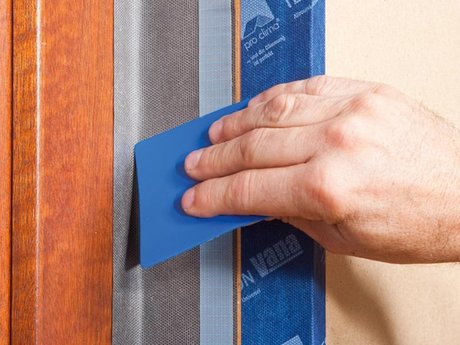 5. Maroufler le ruban pour qu’il adhère bien