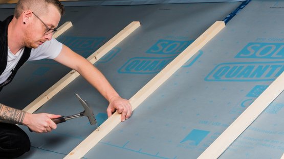 II. Écran auto-étanche / couverture provisoire sans taquet d’étanchéité, pente ≥14°