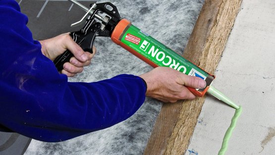 7a. Raccord à des supports rugueux et/ou minéraux